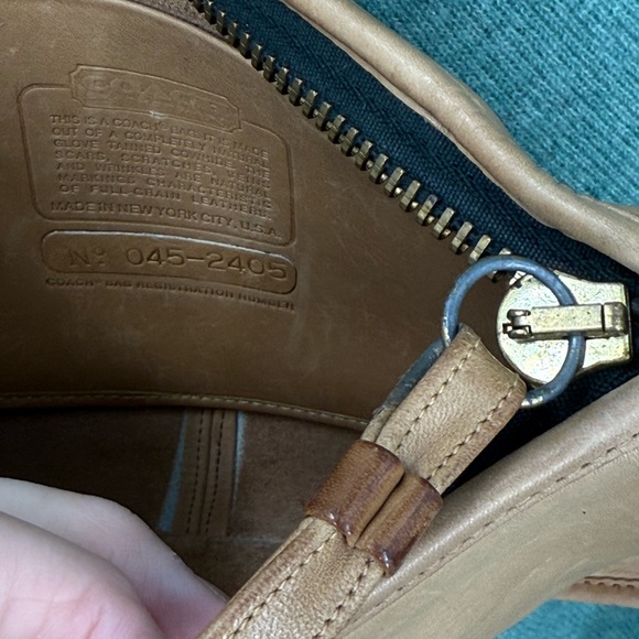 Coach classic vintage 1970s in light beech tan leather shoulder/clutch purse - Picture 15 of 16